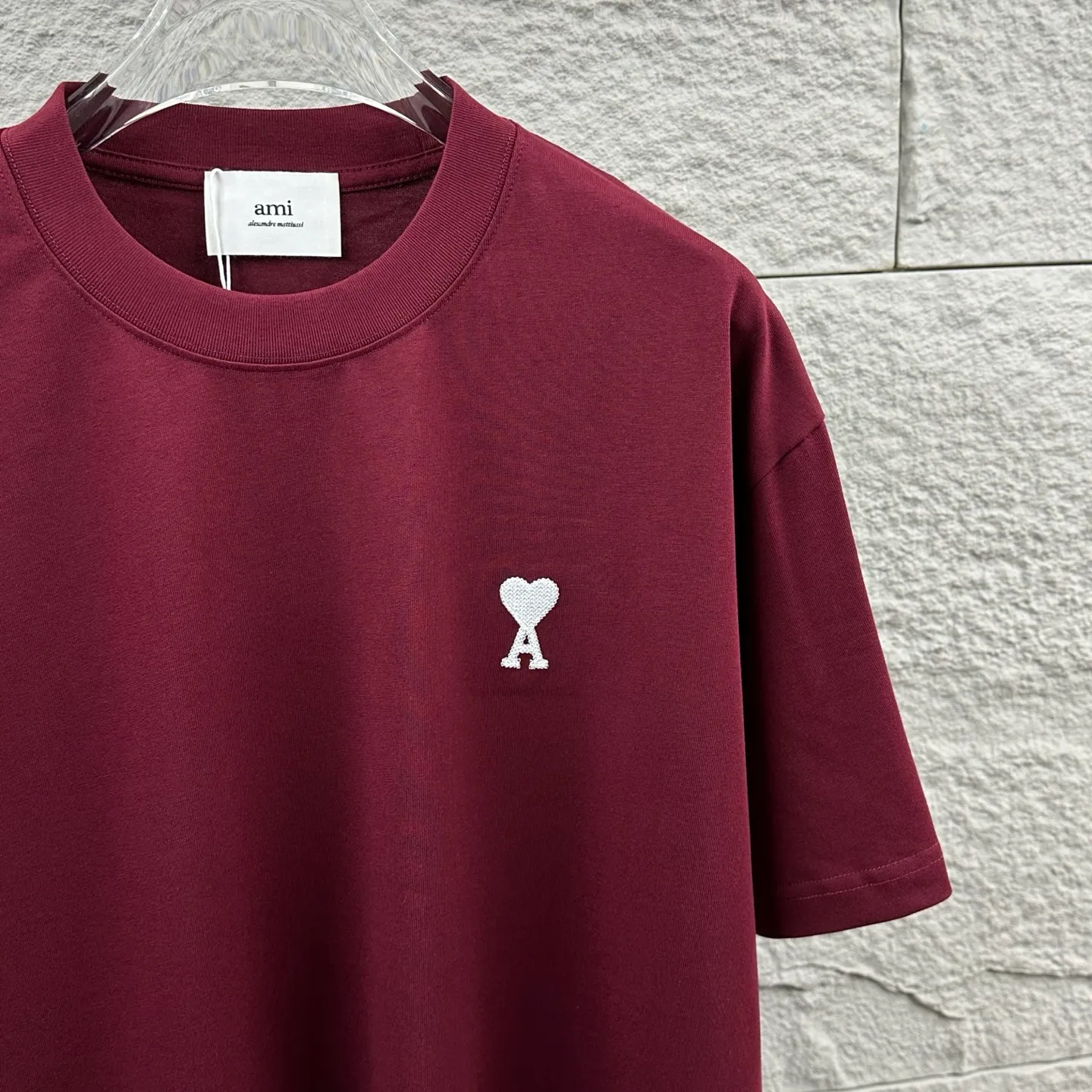Ami Love 2026 Spring and Summer Style Classic simple three-dimensional embroidery small love personalized logo Customized double yarn plain cotton fabric Short-sleeved T-shirt Men and women Same Style Color: Black White Flower Gray Angola Red Size: S (90-130 pounds) M (120-150 pounds) L (140-165 pounds) XL (160-180 pounds) XXL (180-210 pounds)